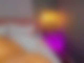 AmedeeaBanks's Live Sex Cam Show