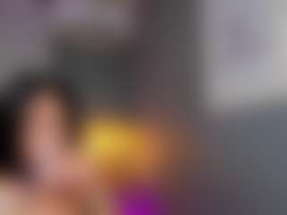 AmedeeaBanks's Live Sex Cam Show