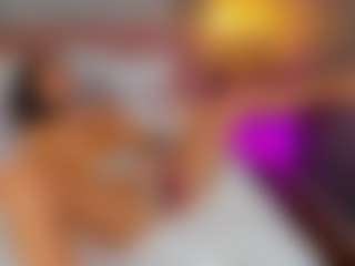 AmedeeaBanks's Live Sex Cam Show