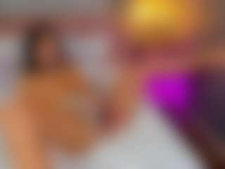 AmedeeaBanks's Live Sex Cam Show