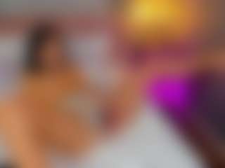 AmedeeaBanks's Live Sex Cam Show