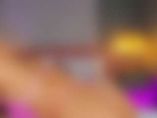 AmedeeaBanks's Live Sex Cam Show