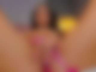 AmedeeaBanks's Live Sex Cam Show