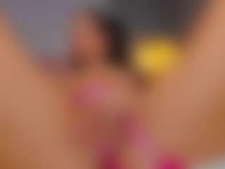 AmedeeaBanks's Live Sex Cam Show