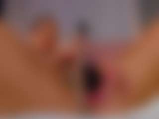AmedeeaBanks's Live Sex Cam Show