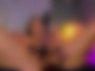AmedeeaBanks's Live Sex Cam Show