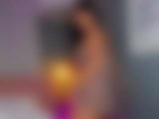 AmedeeaBanks's Live Sex Cam Show