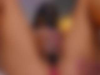 AmedeeaBanks's Live Sex Cam Show