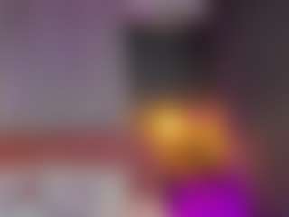 AmedeeaBanks's Live Sex Cam Show