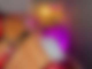 AmedeeaBanks's Live Sex Cam Show
