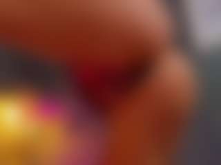 AmedeeaBanks's Live Sex Cam Show