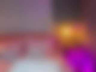AmedeeaBanks's Live Sex Cam Show
