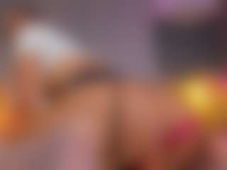 AmedeeaBanks's Live Sex Cam Show