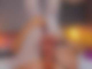 AmedeeaBanks's Live Sex Cam Show