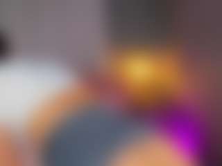 AmedeeaBanks's Live Sex Cam Show