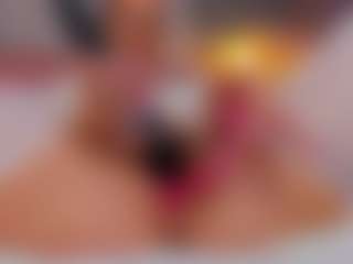 AmedeeaBanks's Live Sex Cam Show