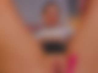 Live cam show with AmedeeaBanks - Squirt on Mixed Magazine Live
