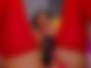 Live cam show with AmedeeaBanks - Shaved Pussy on AdultVida.com