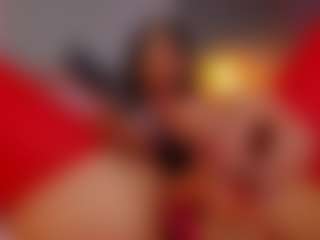 Live cam show with AmedeeaBanks - Shaved Pussy Curvy on CamClone