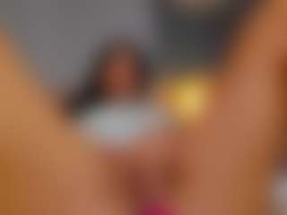 AmedeeaBanks's Live Sex Cam Show