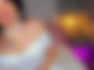 AmedeeaBanks's Live Sex Cam Show