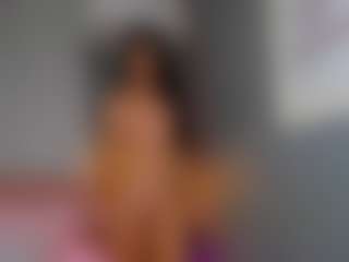 AmedeeaBanks's Live Sex Cam Show