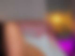 AmedeeaBanks's Live Sex Cam Show