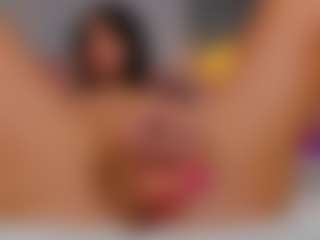 AmedeeaBanks's Live Sex Cam Show