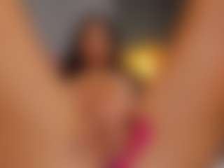 AmedeeaBanks's Live Sex Cam Show