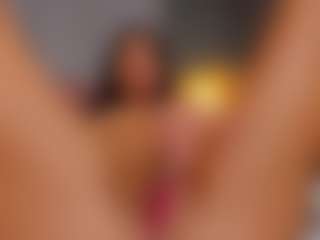 AmedeeaBanks's Live Sex Cam Show