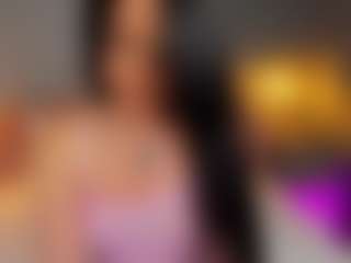 Live cam show with AmedeeaBanks - Cum Curvy on AdultVida.com