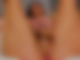 AmedeeaBanks's Live Sex Cam Show