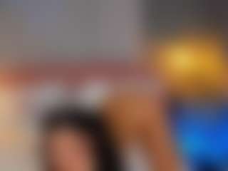 AmedeeaBanks's Live Sex Cam Show
