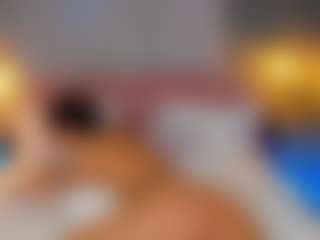 AmedeeaBanks's Live Sex Cam Show