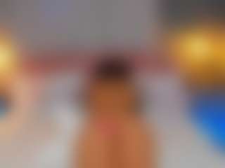 AmedeeaBanks's Live Sex Cam Show