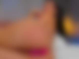 AmedeeaBanks's Live Sex Cam Show