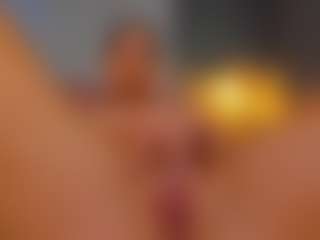 AmedeeaBanks's Live Sex Cam Show
