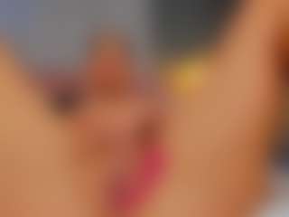 AmedeeaBanks's Live Sex Cam Show