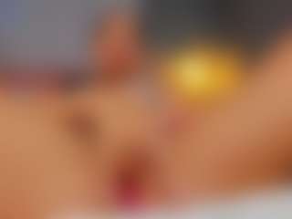 AmedeeaBanks's Live Sex Cam Show