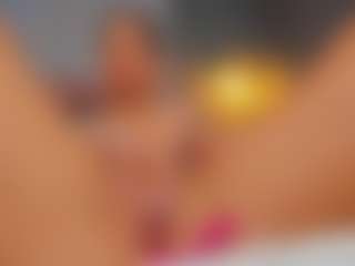 AmedeeaBanks's Live Sex Cam Show