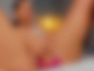 AmedeeaBanks's Live Sex Cam Show