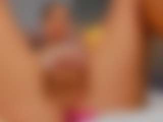 AmedeeaBanks's Live Sex Cam Show
