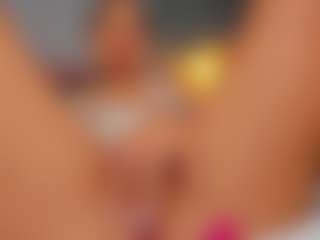 AmedeeaBanks's Live Sex Cam Show