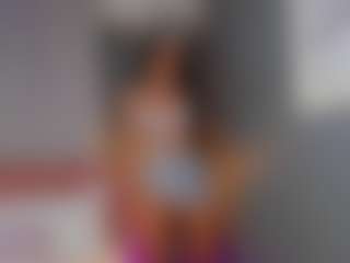 AmedeeaBanks's Live Sex Cam Show