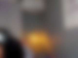 AmedeeaBanks's Live Sex Cam Show