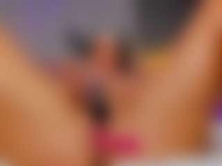 AmedeeaBanks's Live Sex Cam Show