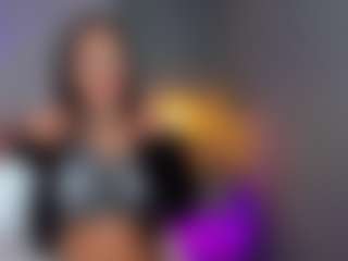 Live cam show with AmedeeaBanks - Average on xDating