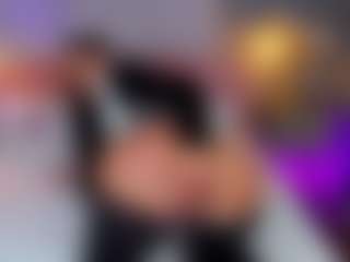AmedeeaBanks's Live Sex Cam Show