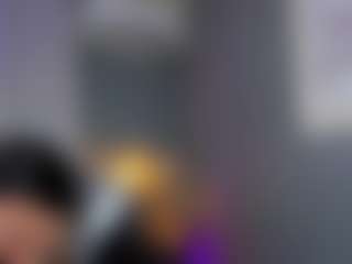 AmedeeaBanks's Live Sex Cam Show