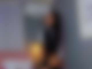 AmedeeaBanks's Live Sex Cam Show